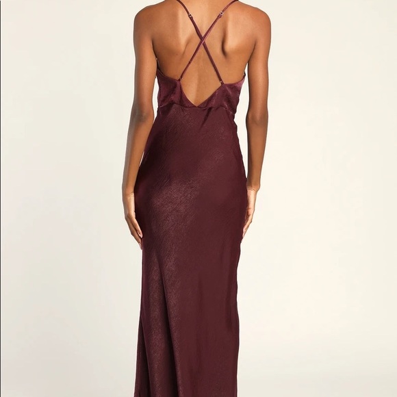 Lulu’s Purple Gown - Picture 4 of 6